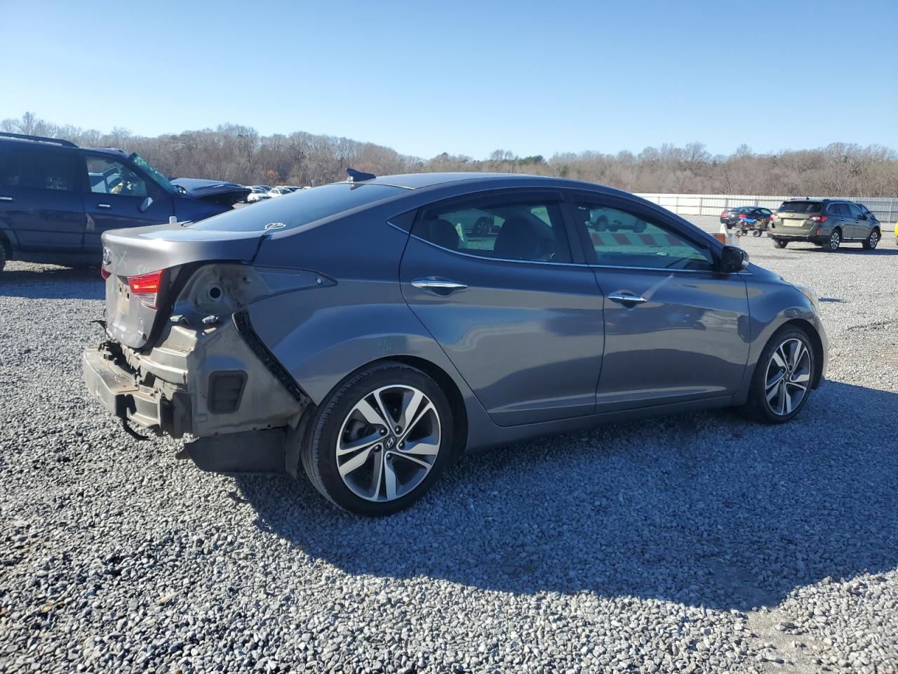 2014 Hyundai Elantra - Image 3