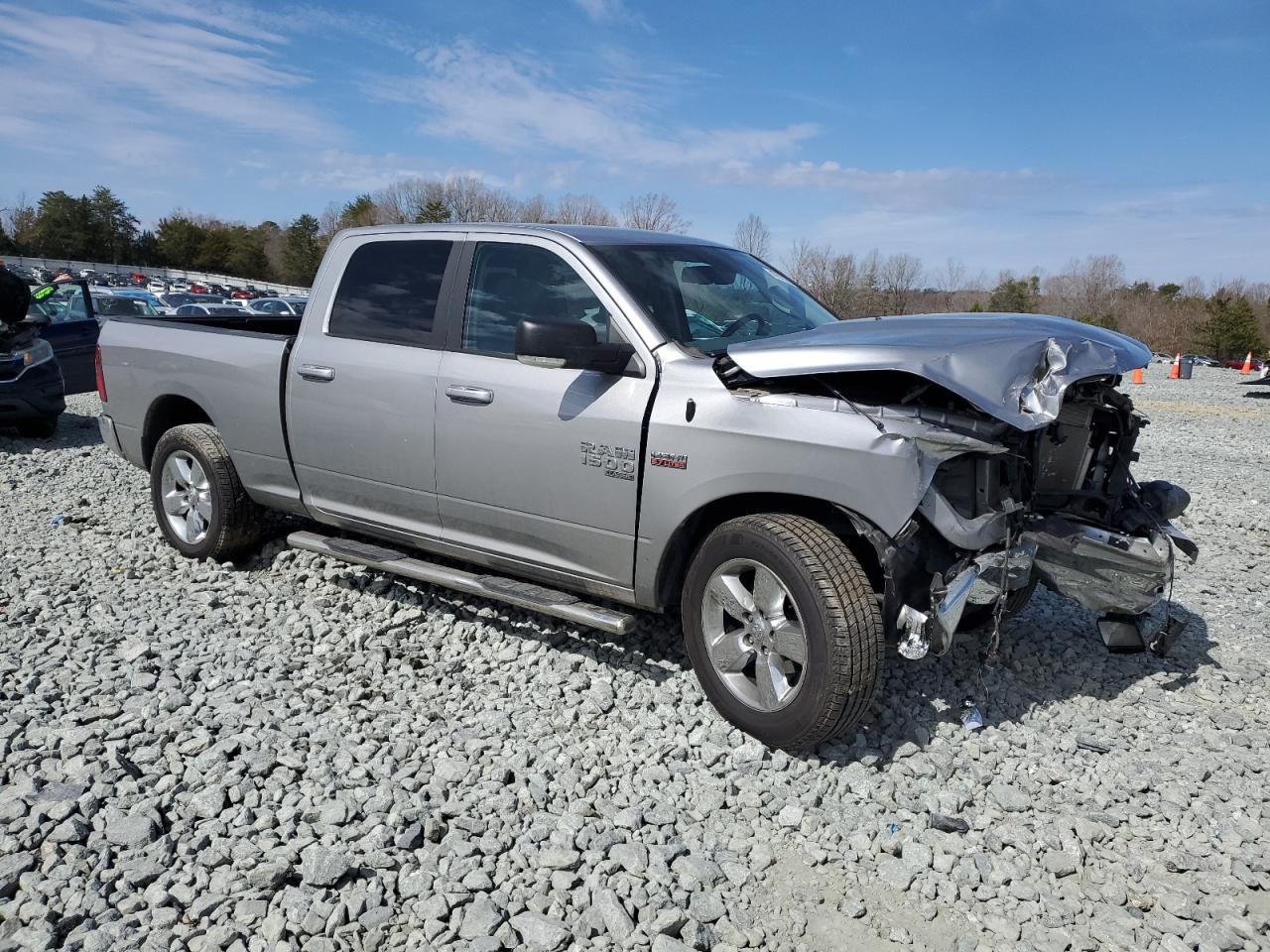 2019 RAM 1500 - Image 4
