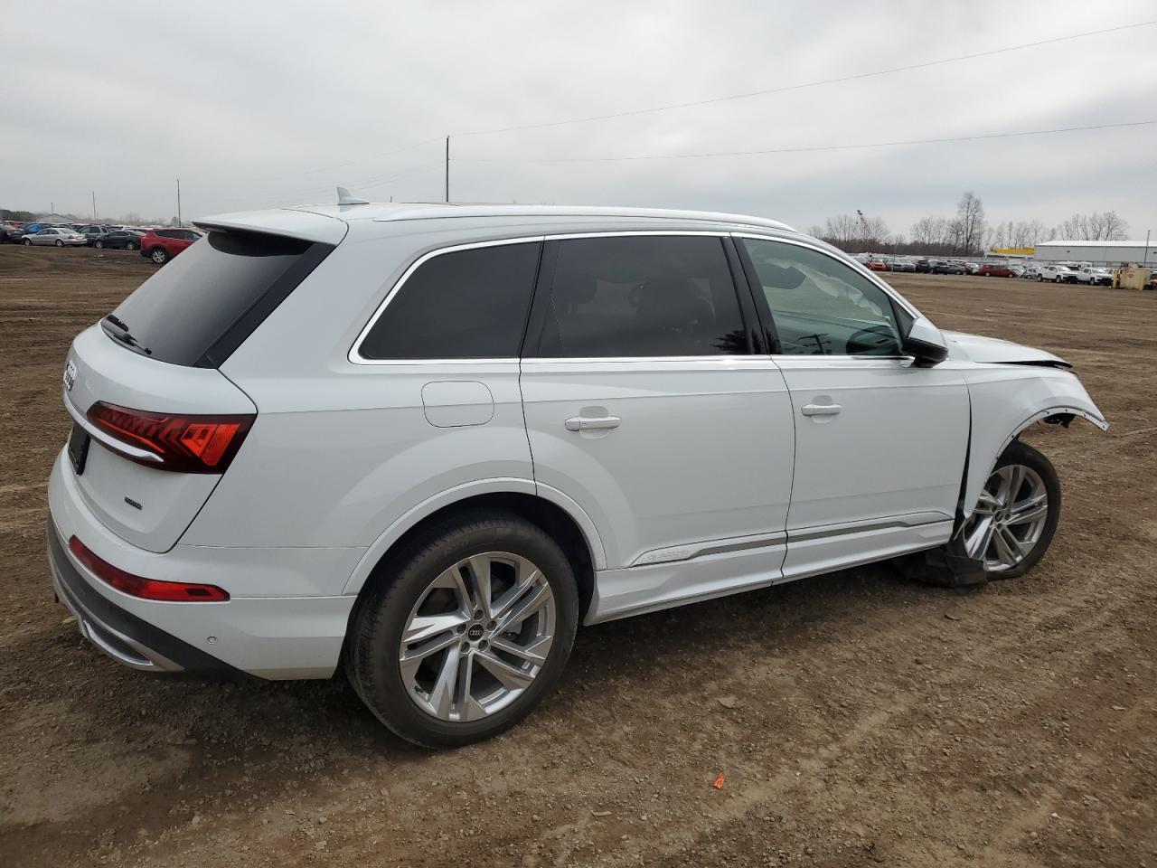 2021 Audi Q7 - Image 3