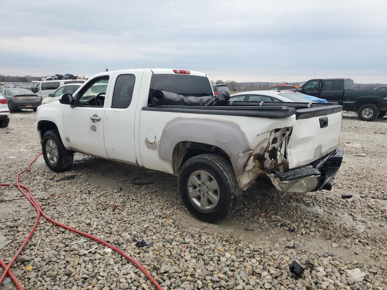 2011 GMC Sierra - Image 2