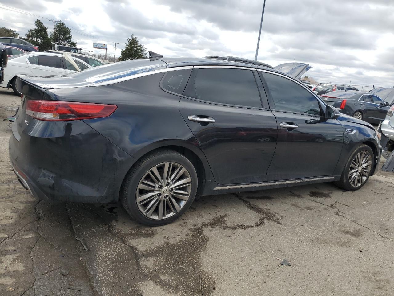 2016 Kia Optima - Image 3
