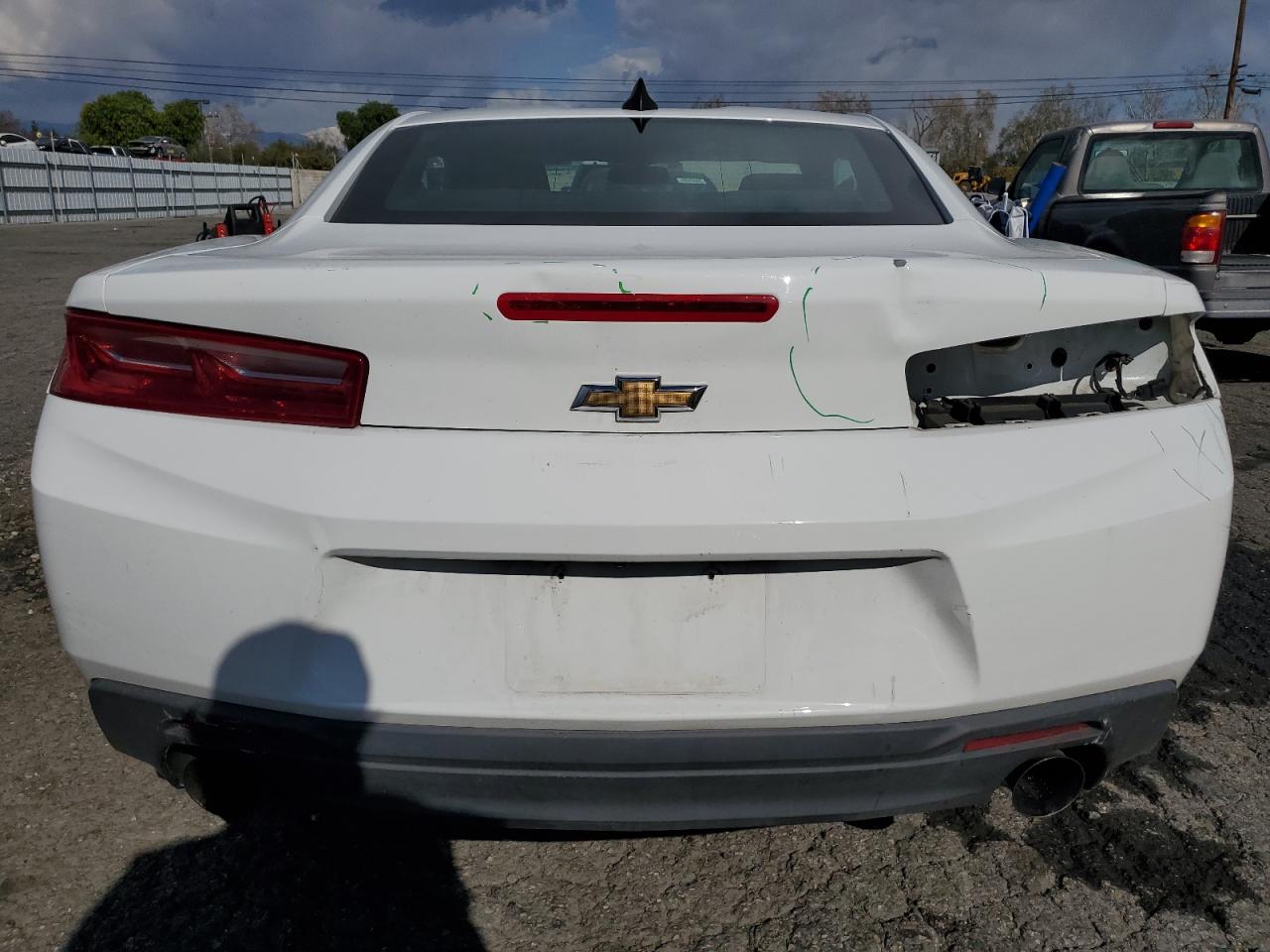 2017 Chevrolet Camaro - Image 6