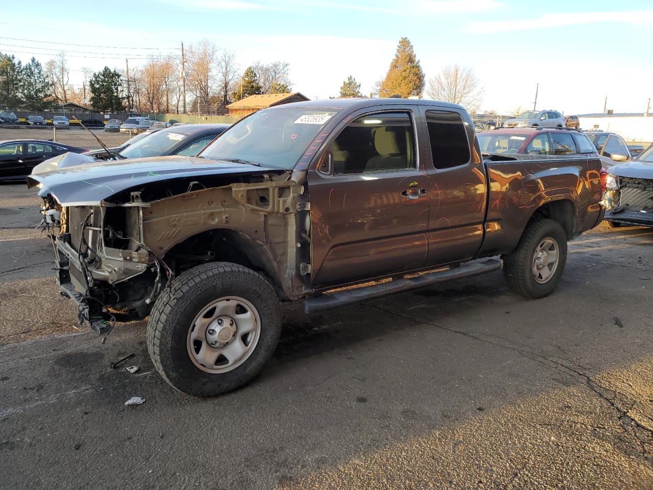 Denver, CO에서 판매 중인 2020 Toyota Tacoma Access Cab - Front End