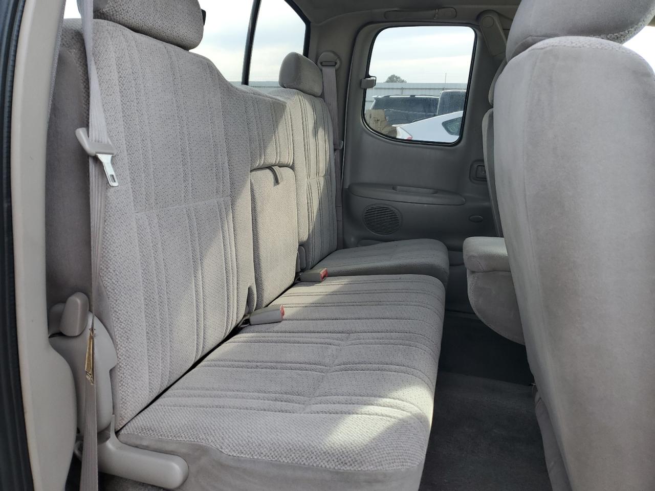 2000 Toyota Tundra Access Cab VIN: 5TBRT3419YS043952 Lot: 49904425