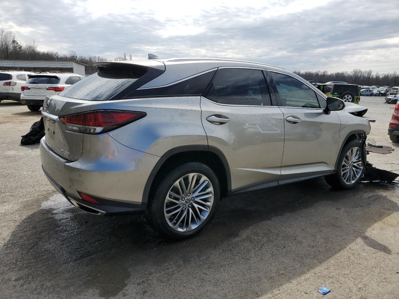 2021 Lexus RX - Image 3