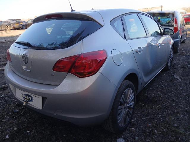 2011 VAUXHALL ASTRA EXCI