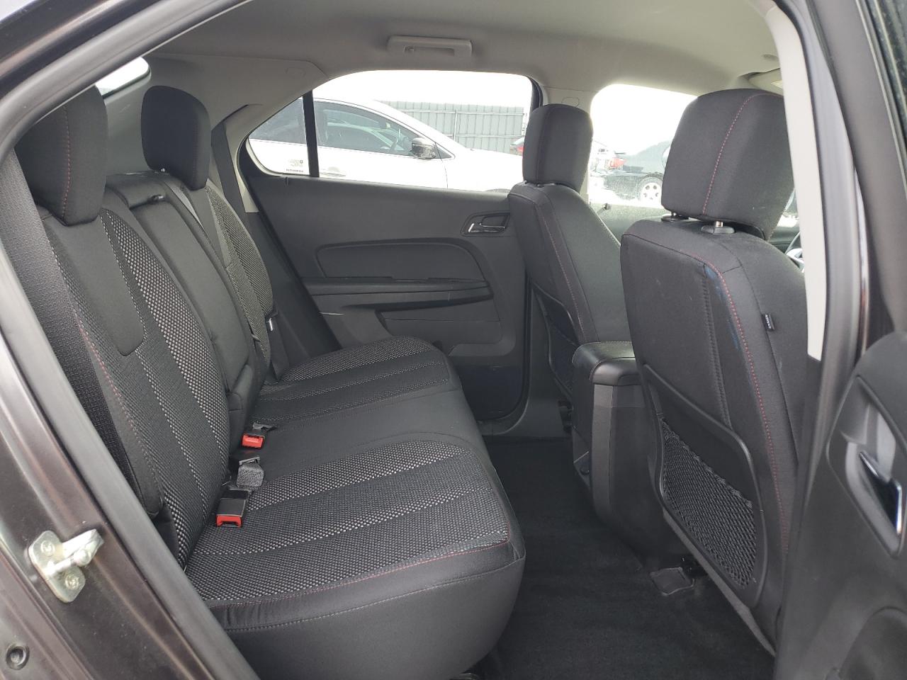 2015 Chevrolet Equinox - Image 11