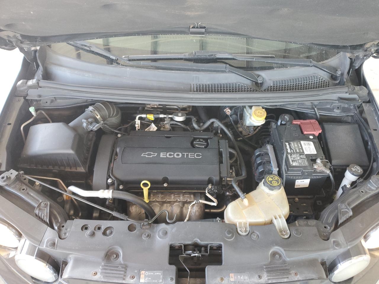 2014 Chevrolet Sonic - Image 11