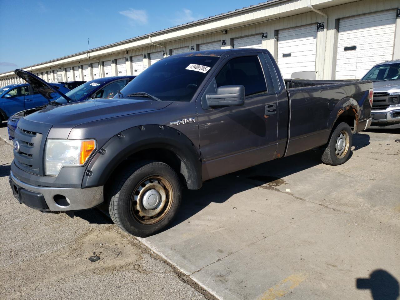 2010 Ford F150 продається в Louisville, KY - Vandalism