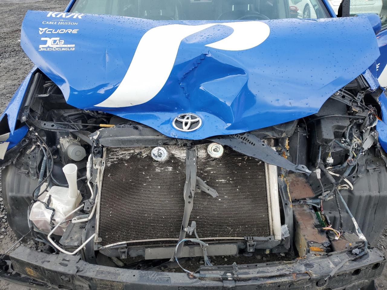 2015 Toyota Sienna - Image 12