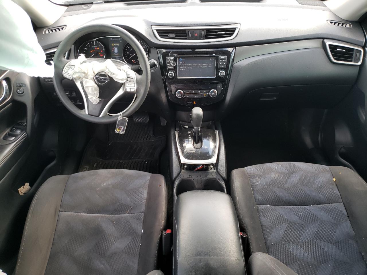 2015 Nissan Rogue - Image 8