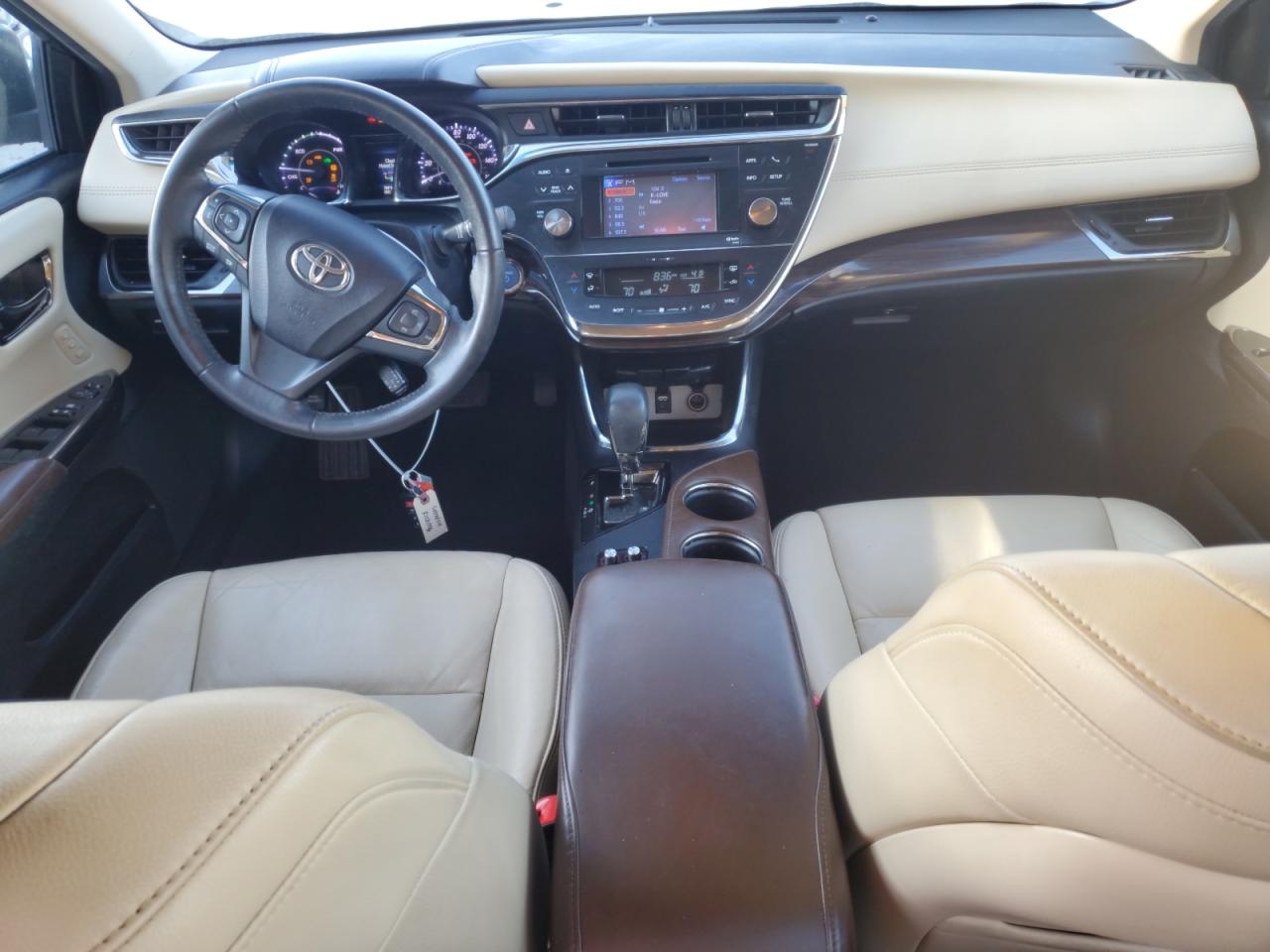 2014 Toyota Avalon - Image 8
