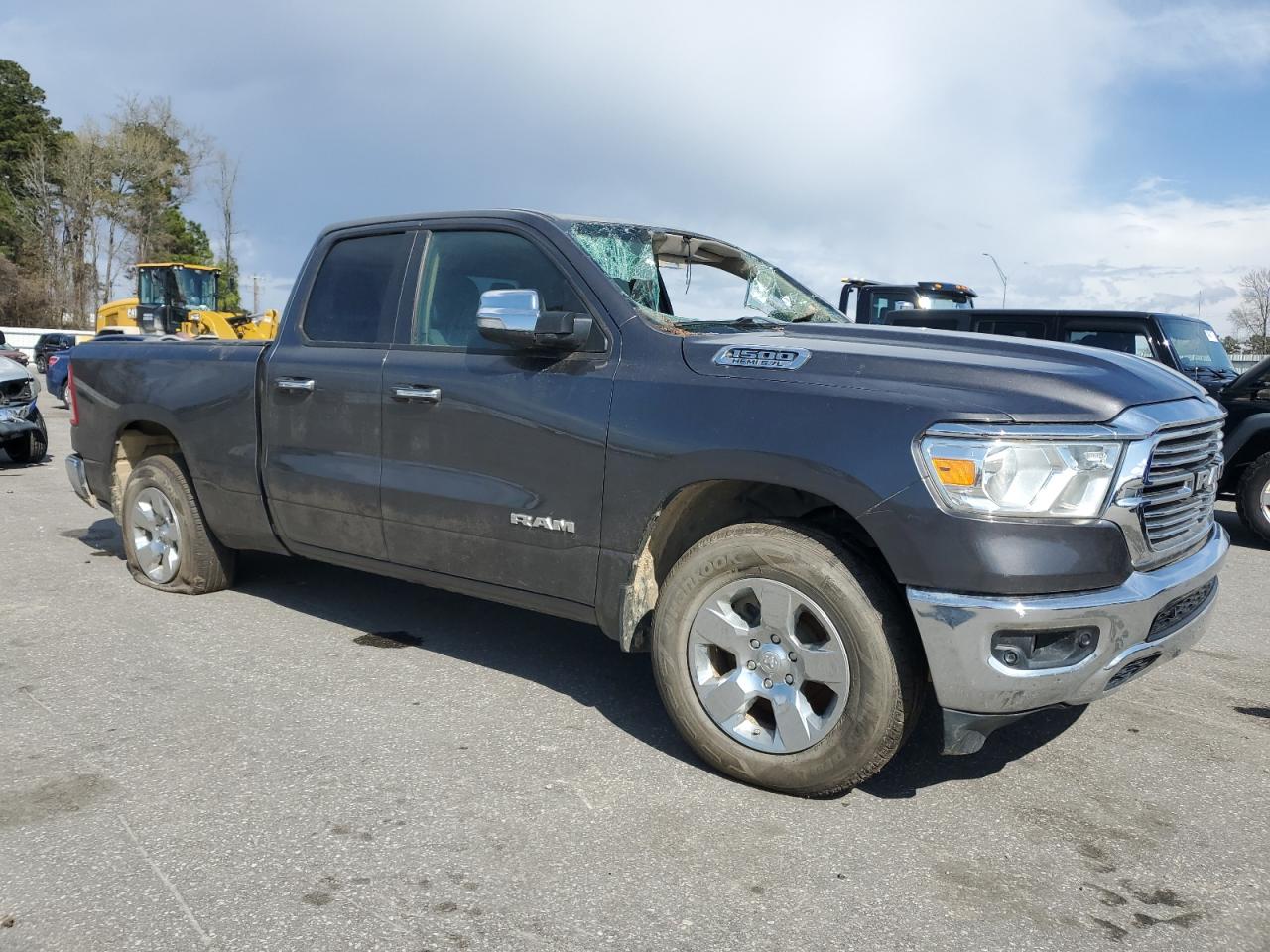 2020 RAM 1500 - Image 4