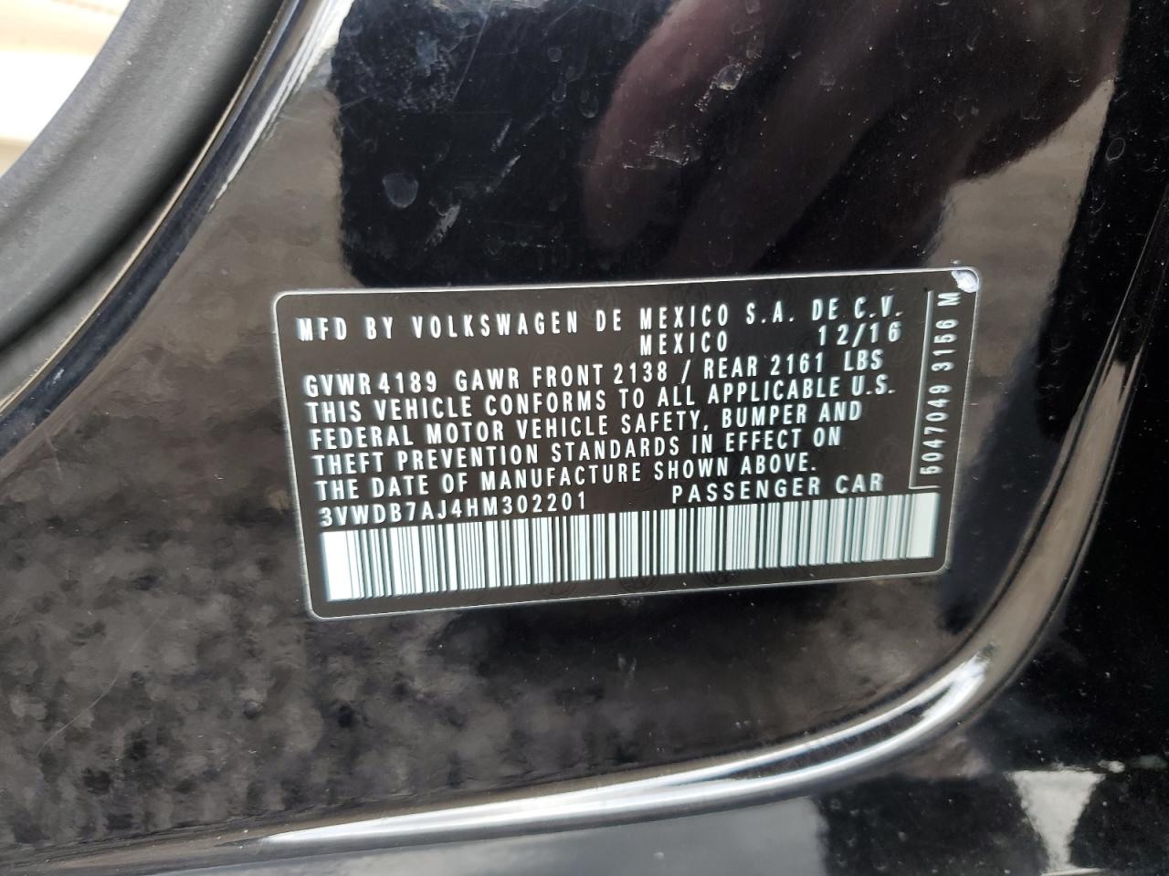 2017 Volkswagen Jetta - Image 12