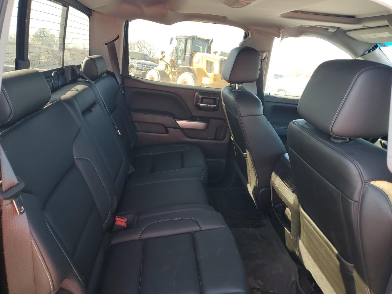 2018 Chevrolet Silverado - Image 10