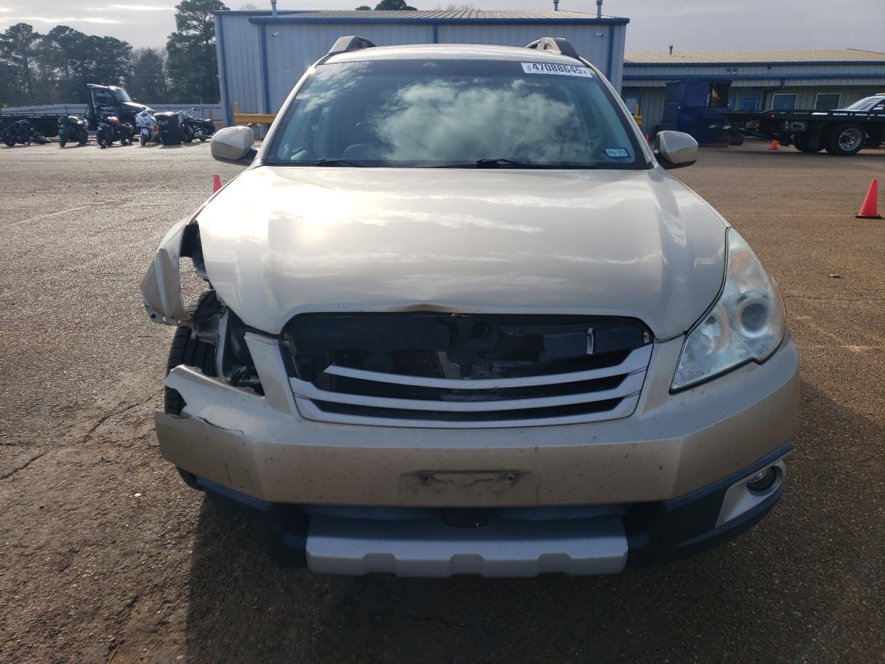 2010 Subaru Outback - Image 5