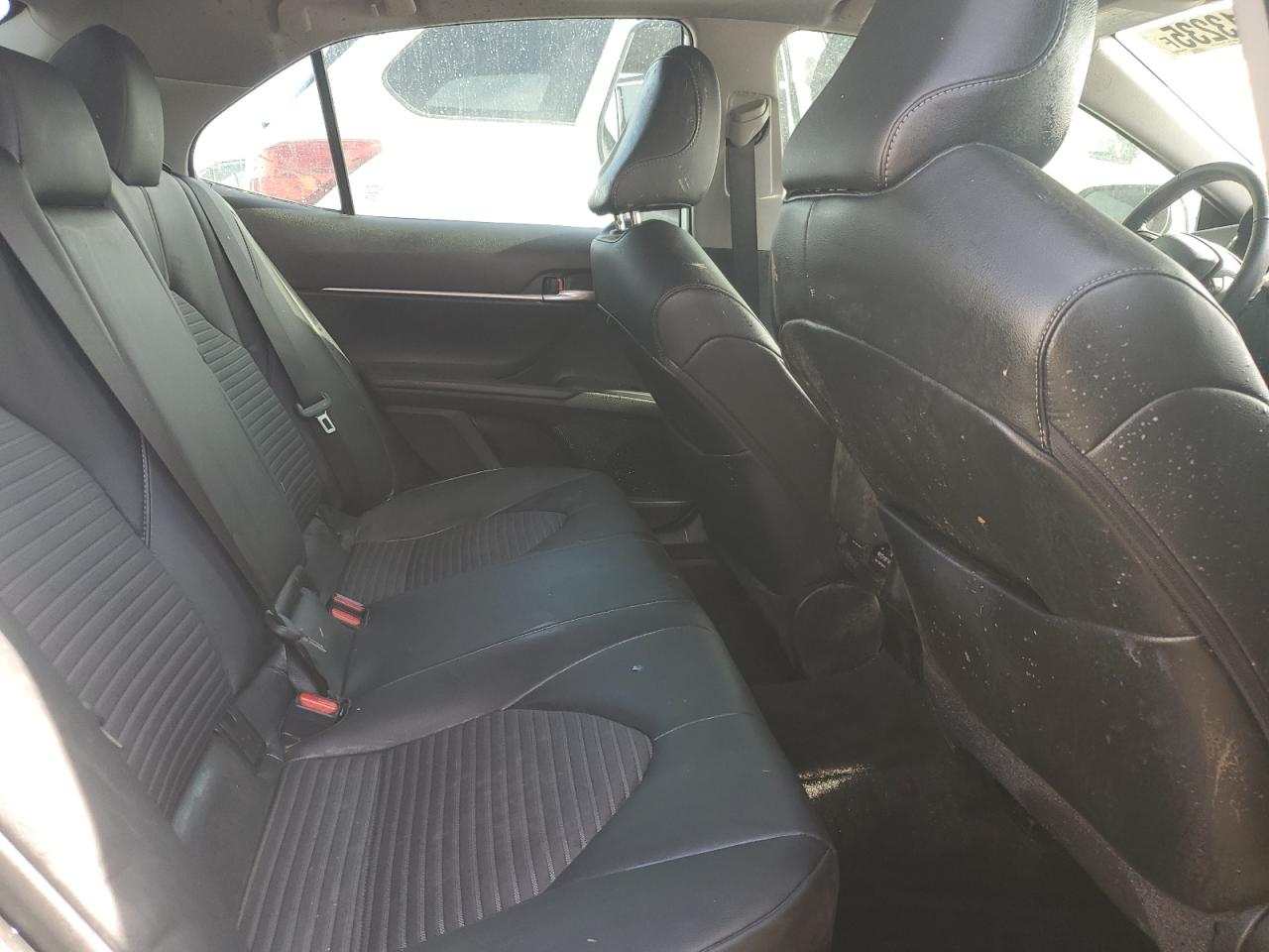 2022 Toyota Camry - Image 11
