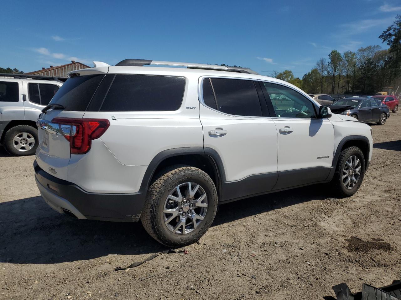 2020 GMC Acadia - Image 3