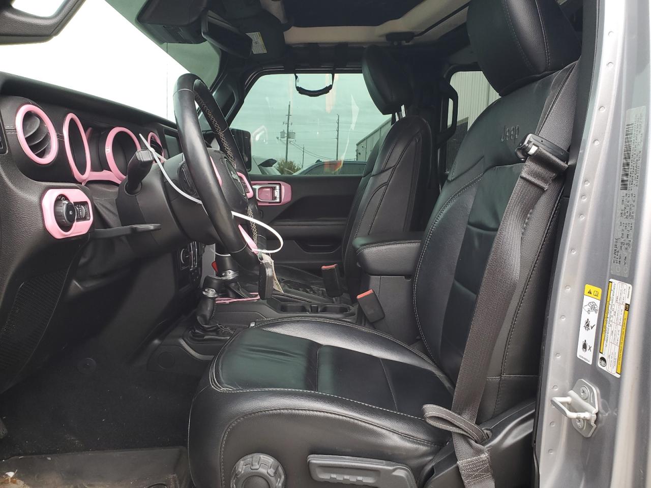 2019 Jeep Wrangler - Image 7