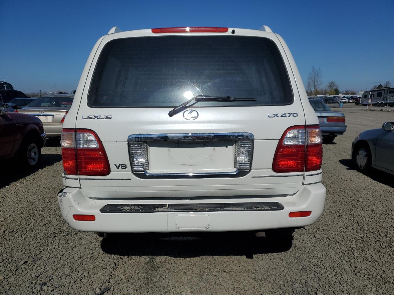 2003 Lexus LX - Image 6