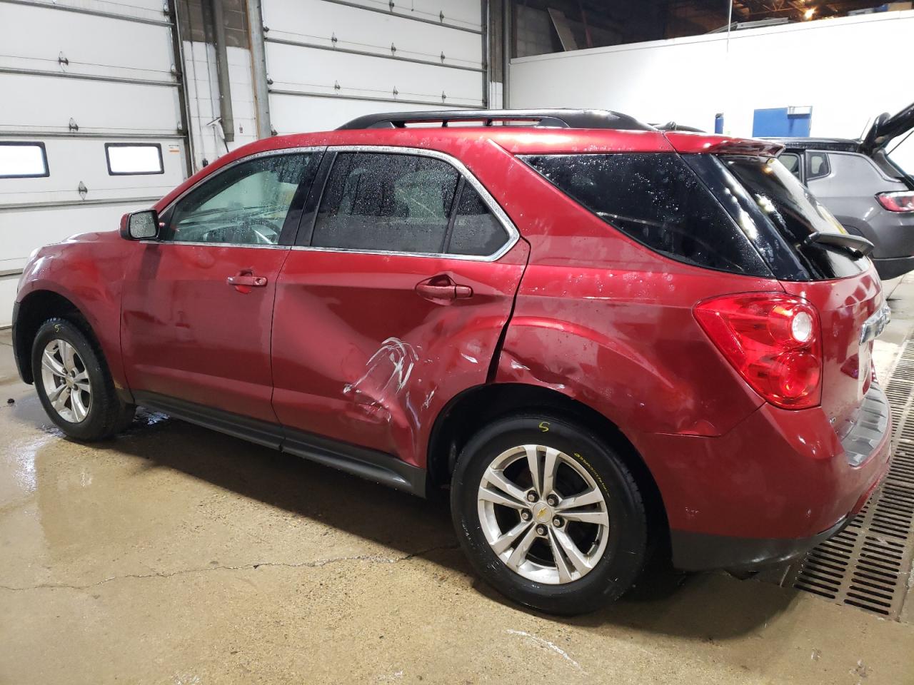 2011 Chevrolet Equinox - Image 2