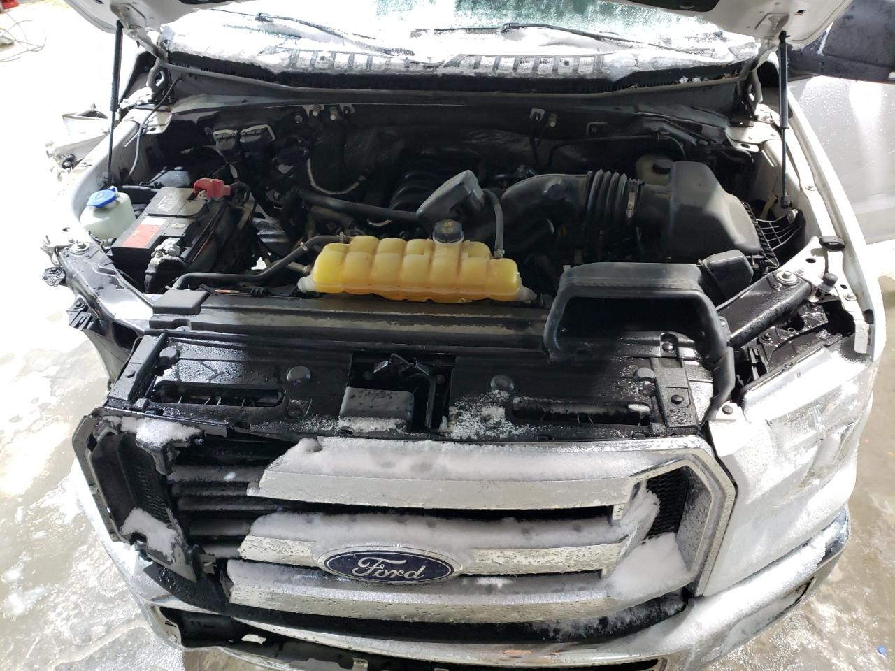 2015 Ford F-150 - Image 12