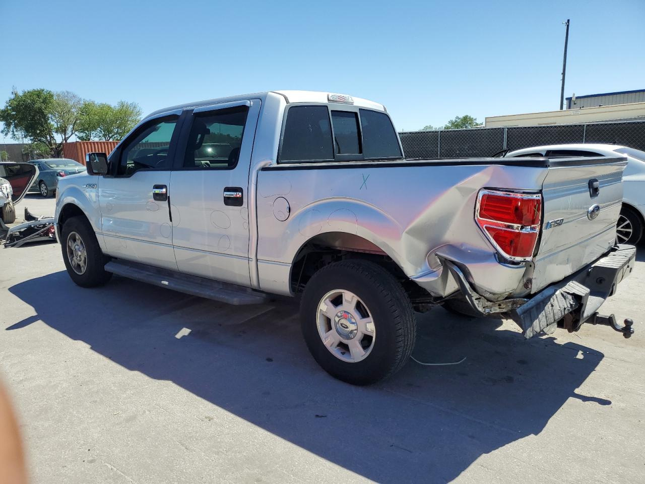 2014 Ford F-150 - Image 2