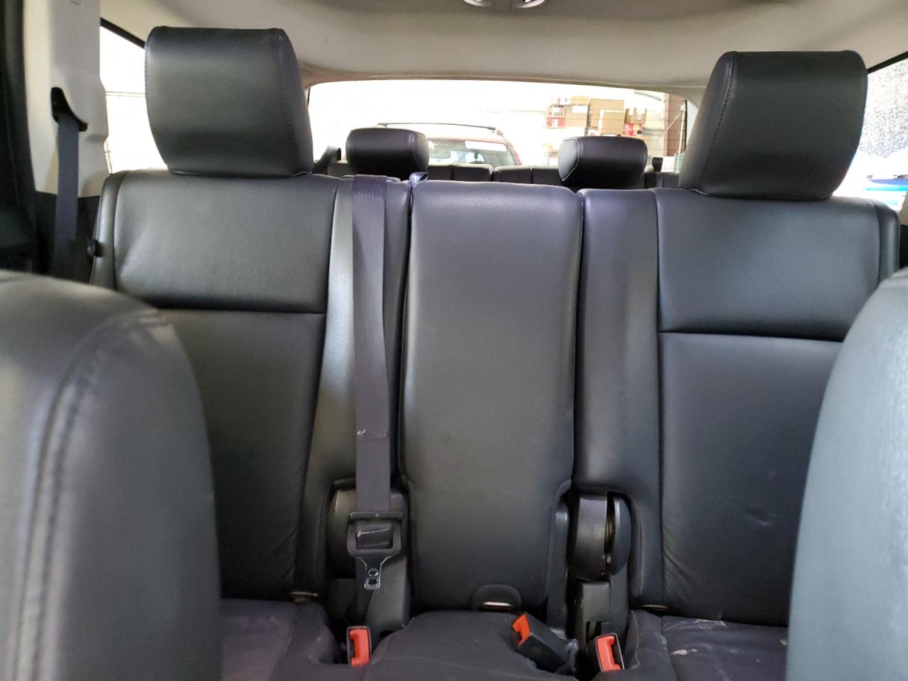 2010 Dodge Journey - Image 10