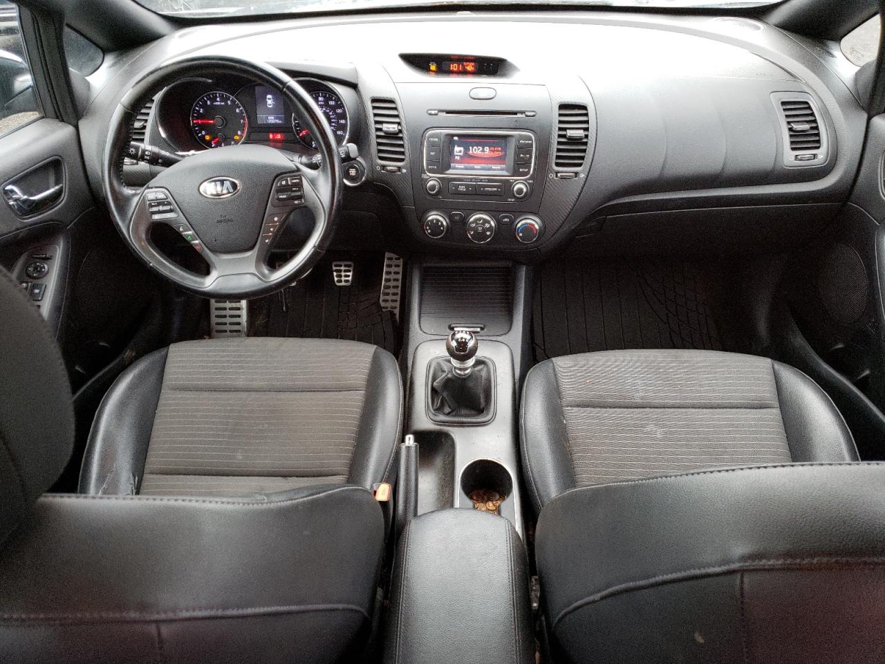 2015 Kia Forte - Image 8