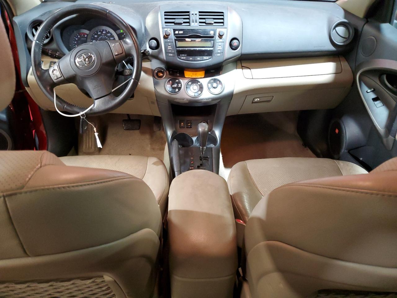 2011 Toyota RAV 4 - Image 8