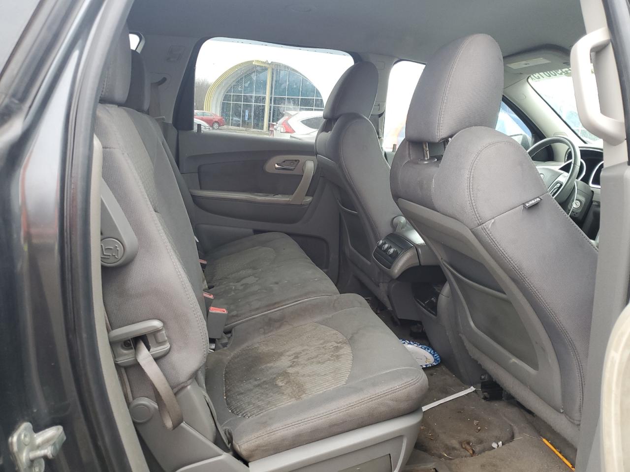 2012 Chevrolet Traverse - Image 11