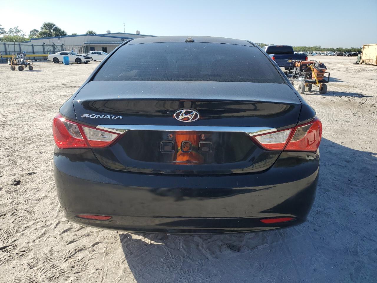 2012 Hyundai Sonata - Image 6