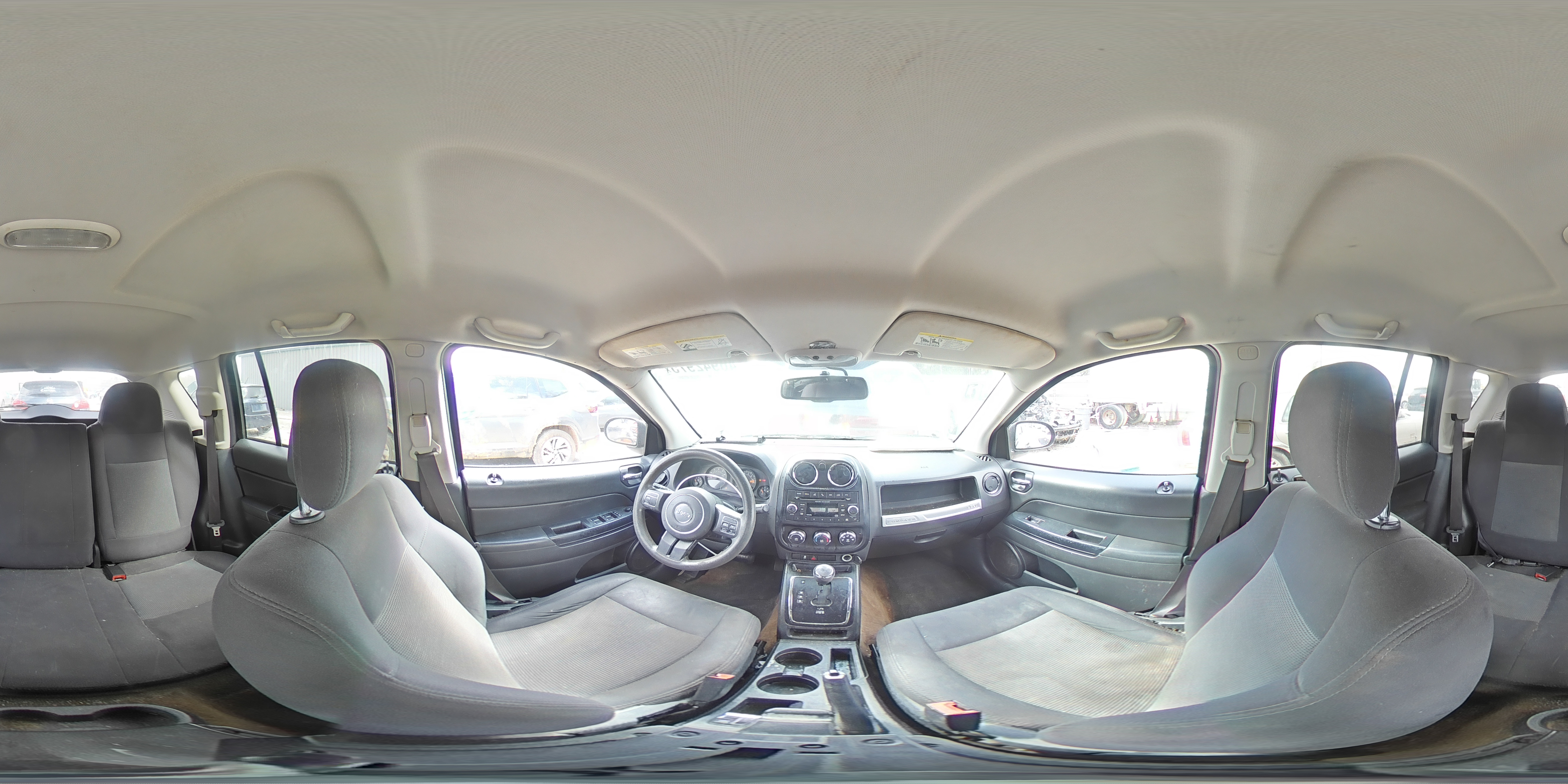 2016 Jeep Compass - Image 16