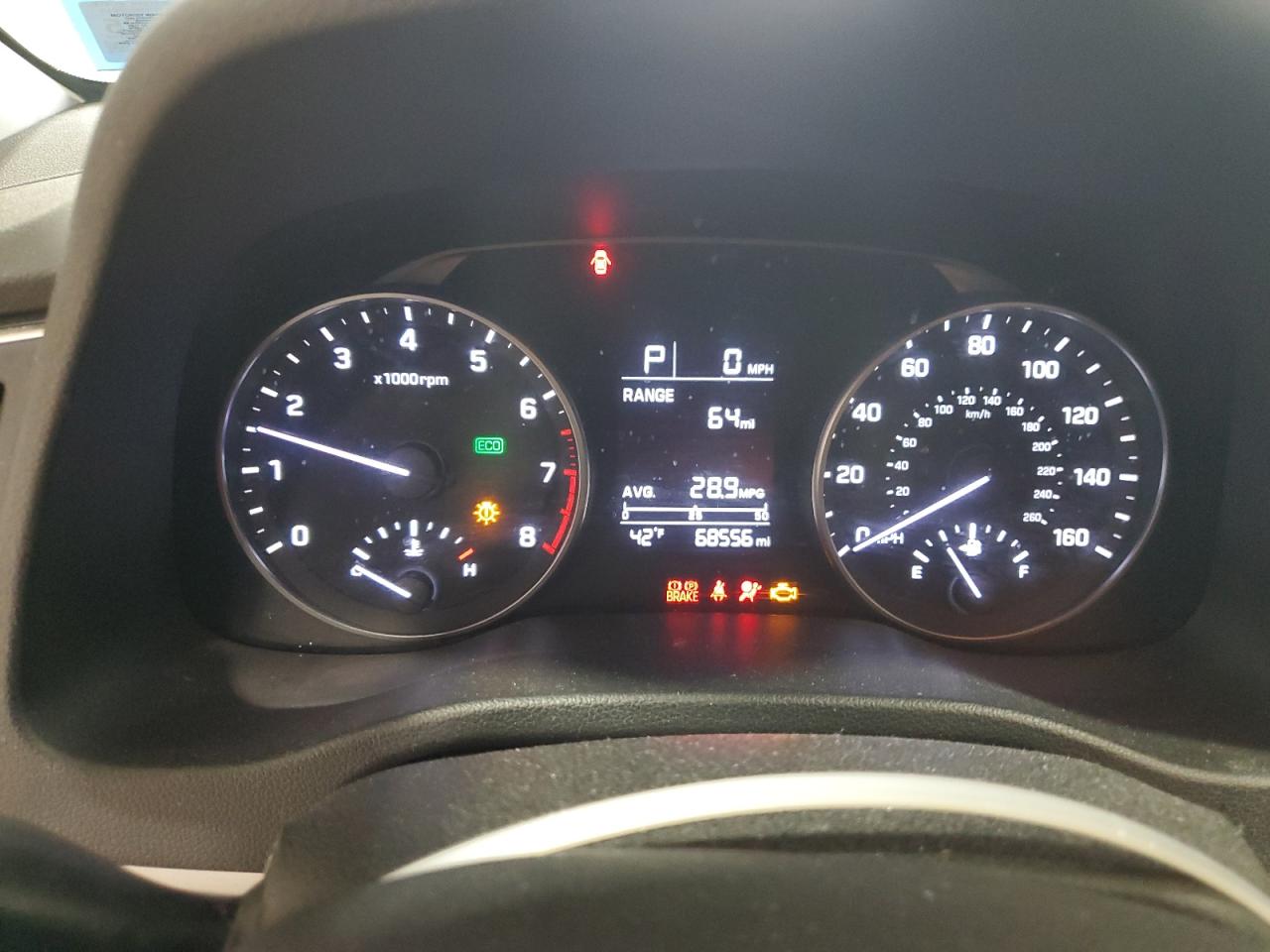 2017 Hyundai Elantra - Image 9
