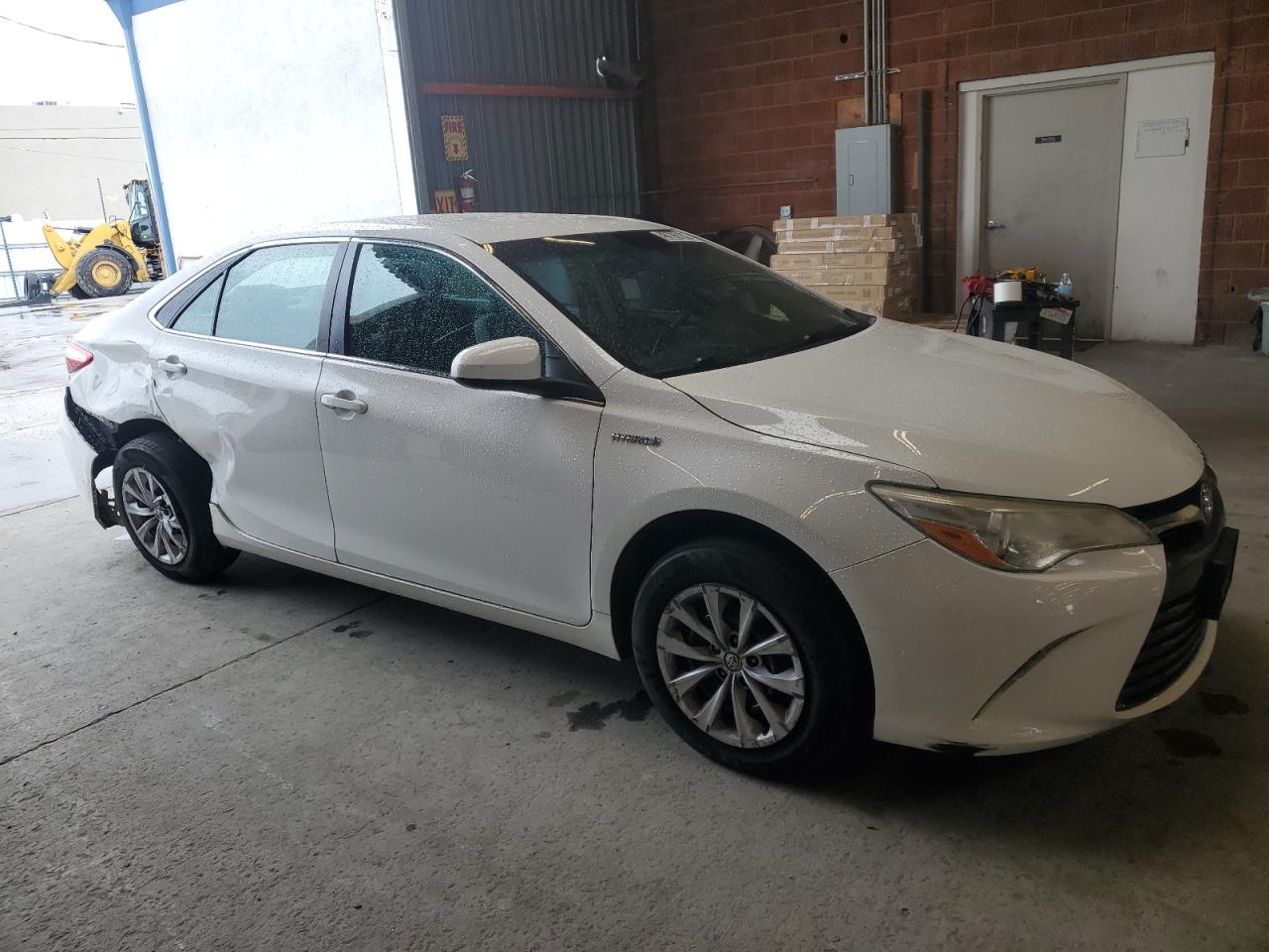 2016 Toyota Camry - Image 4