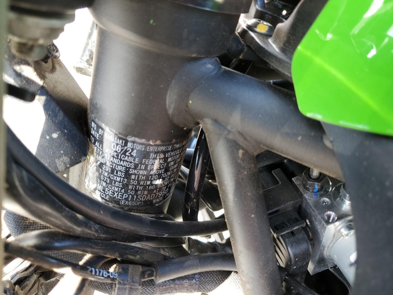 2025 Kawasaki Ex650 P VIN: ML5EXEP11SDAD7950 Lot: 48945125