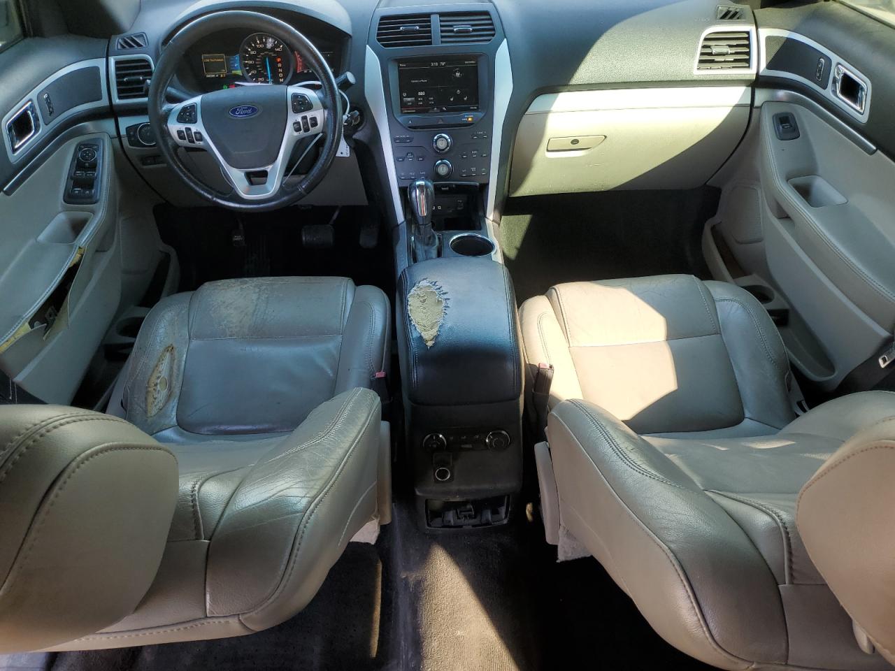 2012 Ford Explorer - Image 8