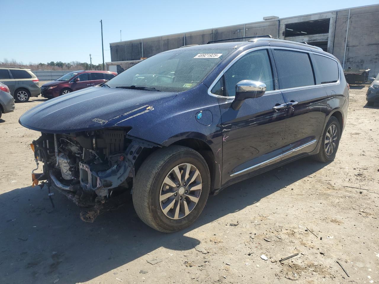 2019 Chrysler Pacifica - Image 1