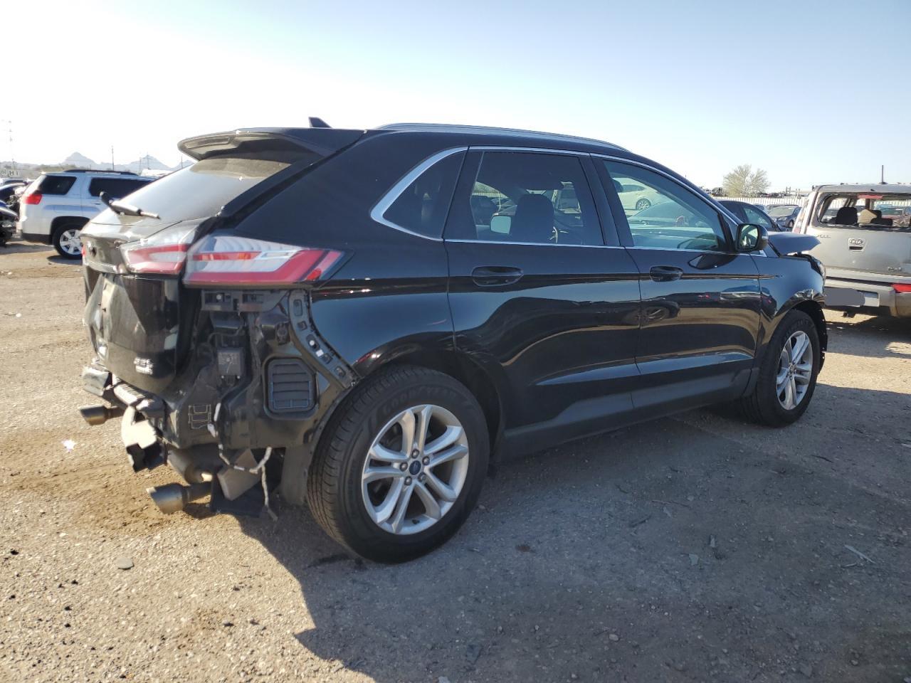 2020 Ford Edge - Image 3
