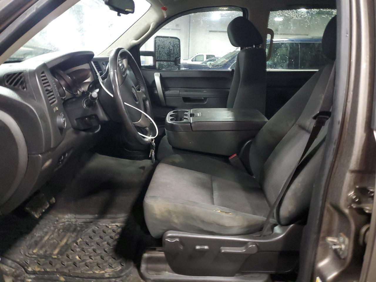 2012 GMC Sierra - Image 7