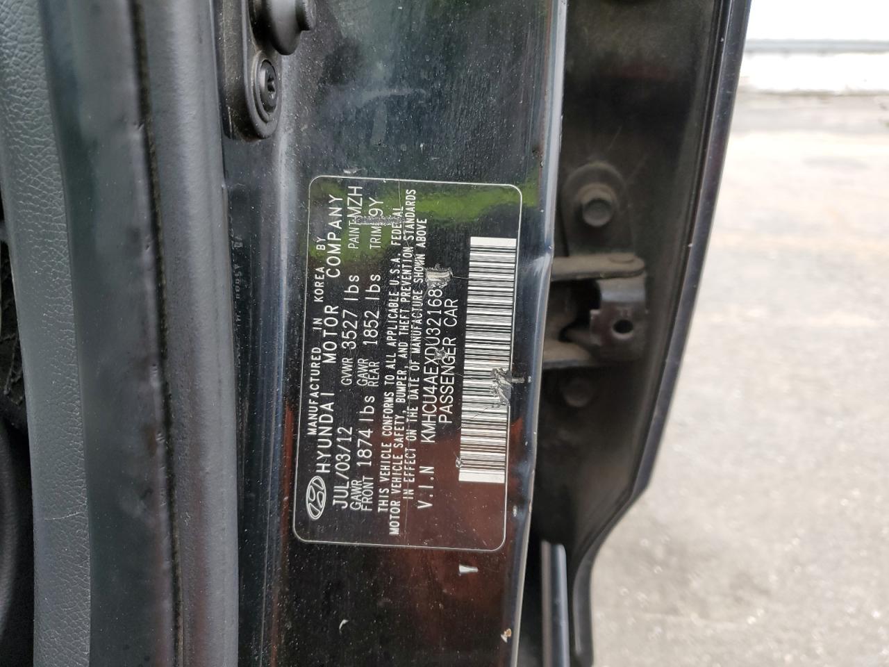 2013 Hyundai Accent - Image 13