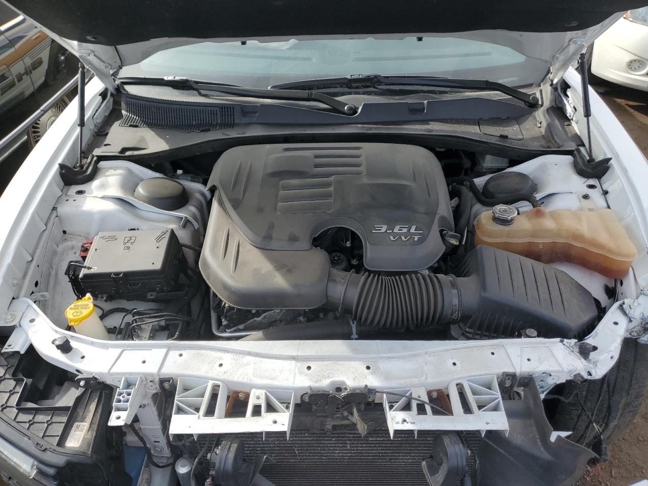 2021 Dodge Charger - Image 11