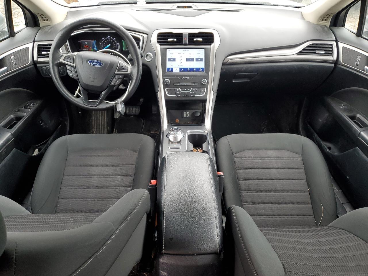 2020 Ford Fusion - Image 8