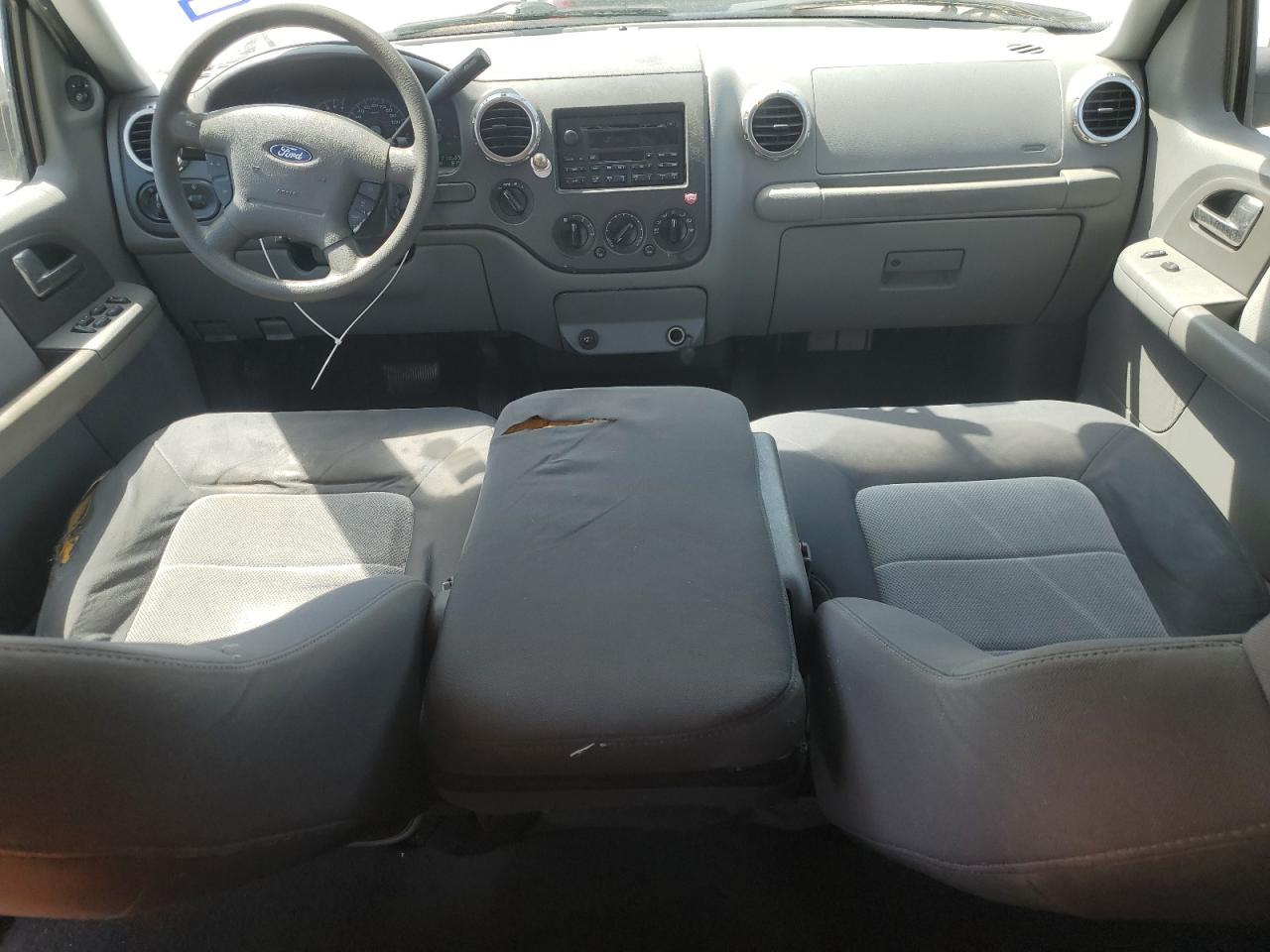 2004 Ford Expedition Xls VIN: 1FMPU14WX4LB36594 Lot: 49499735