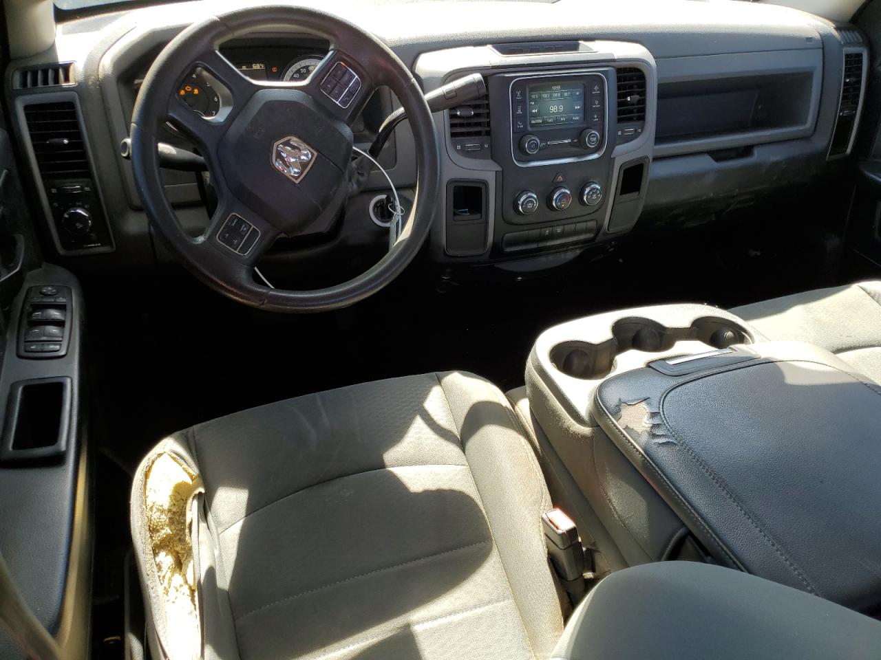 2014 RAM 1500 - Image 8