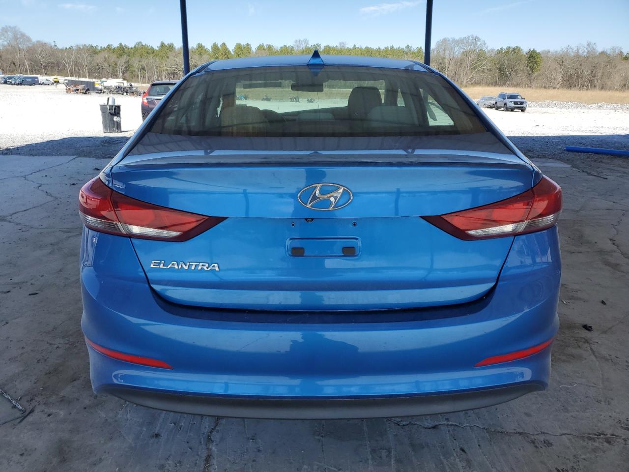 2017 Hyundai Elantra - Image 6