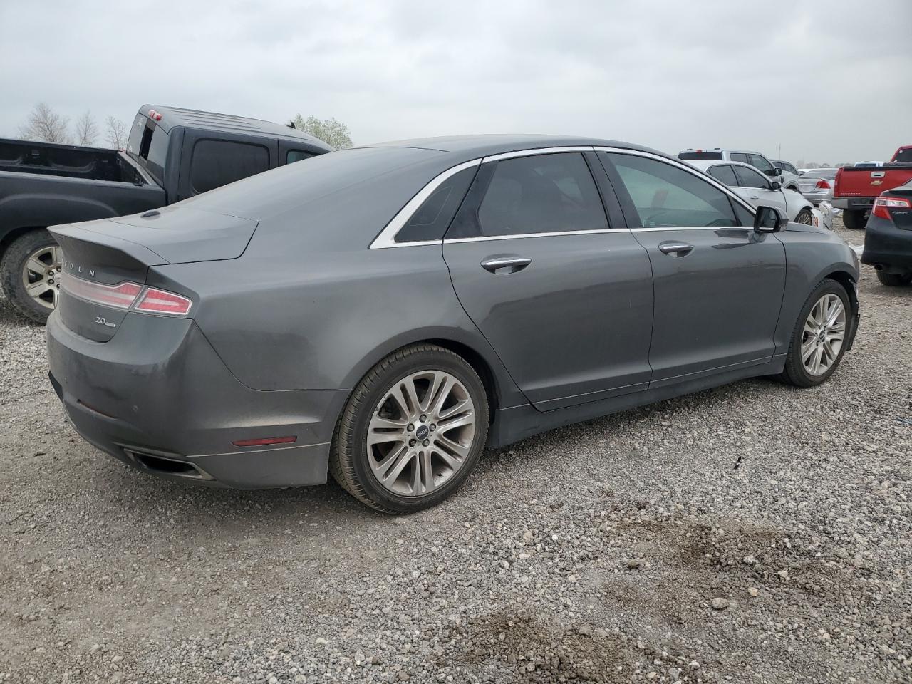 2016 Lincoln MKZ - Image 3