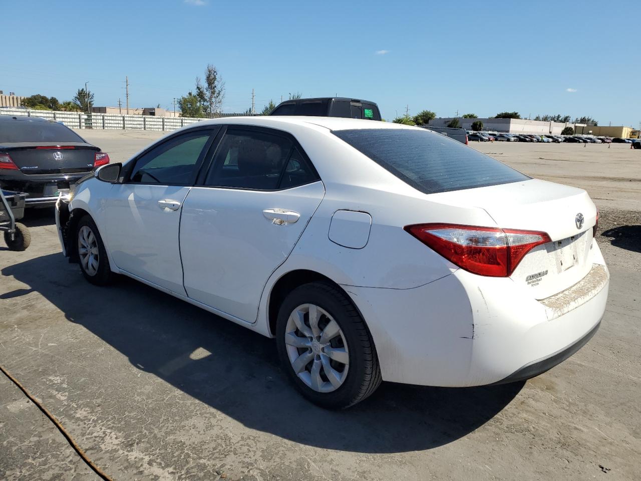 2015 Toyota Corolla - Image 2