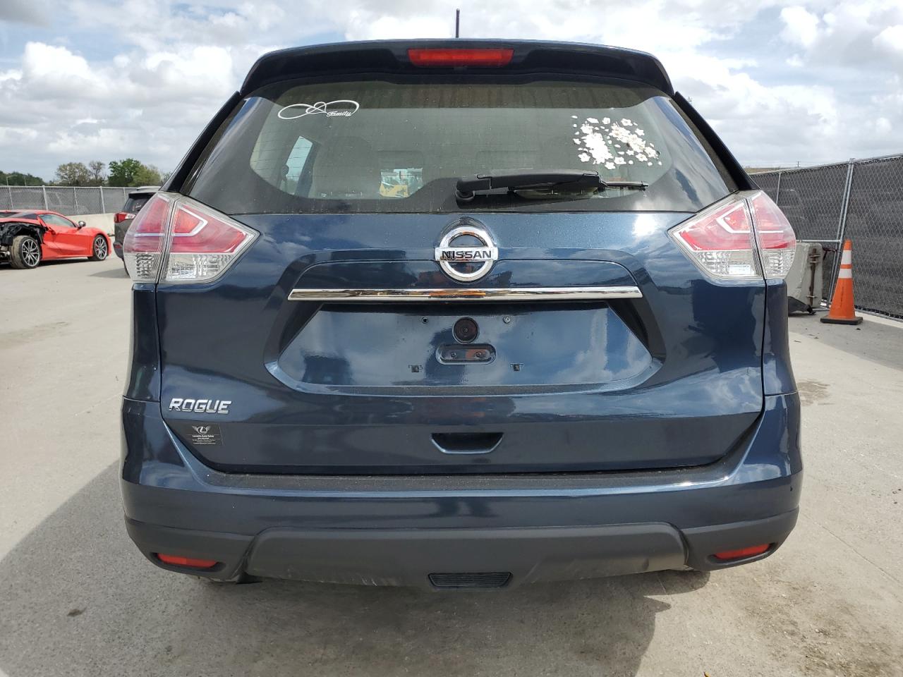 2015 Nissan Rogue - Image 6