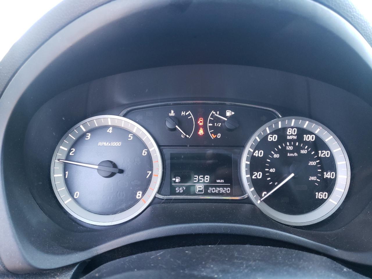 2014 Nissan Sentra - Image 9
